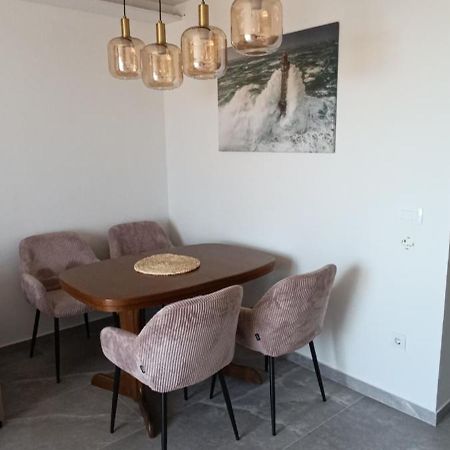 Apartment Gallery - View Of The Old Town & Free Parking Dubrovnik Exterior photo